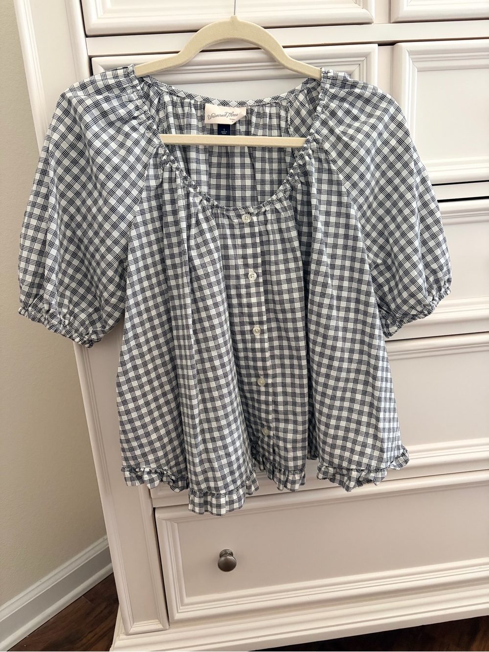 Universal Thread Black & White Gingham Gathered Top